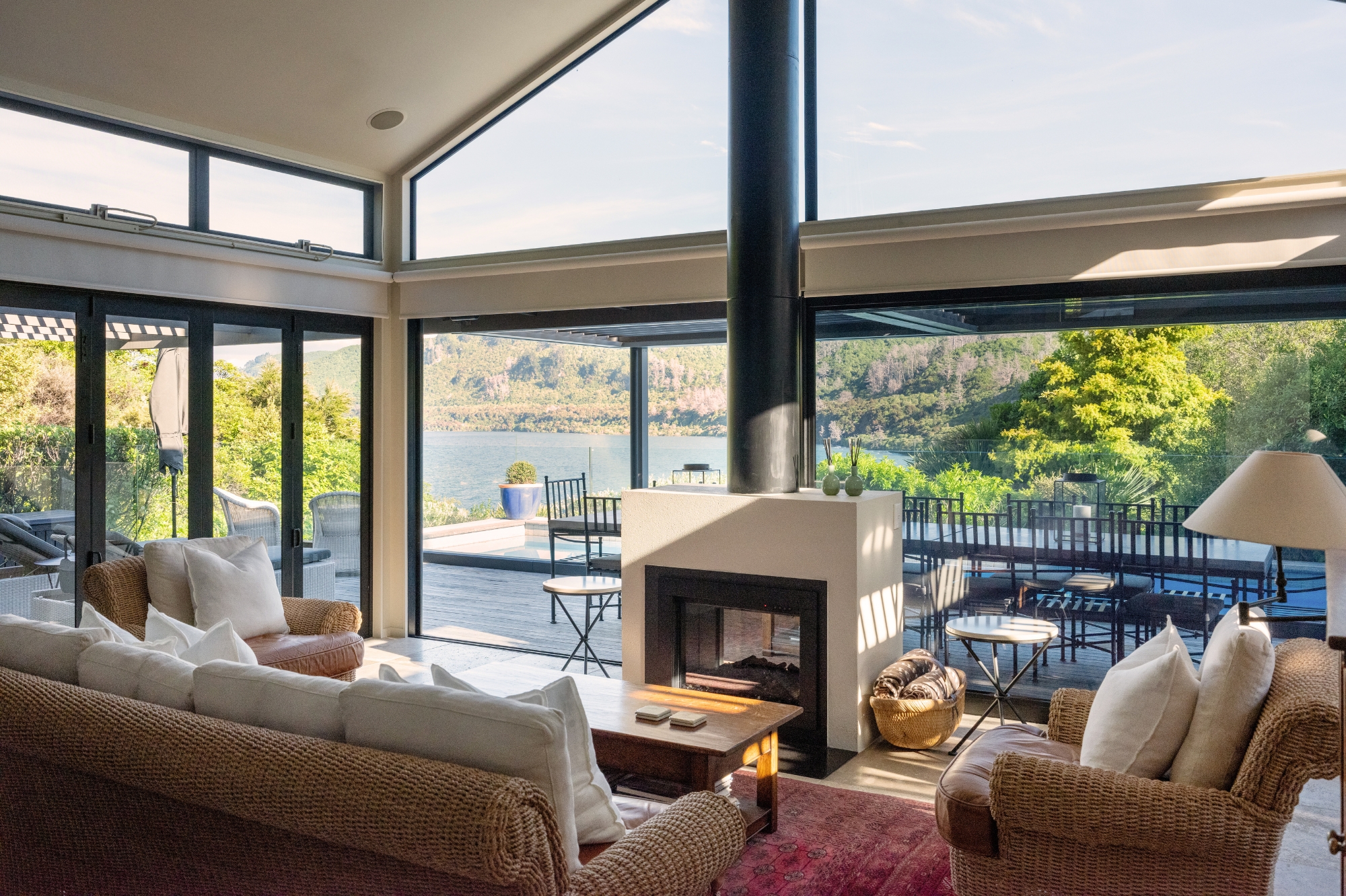 The Point Villas - Villa 1 - Living room with fireplace